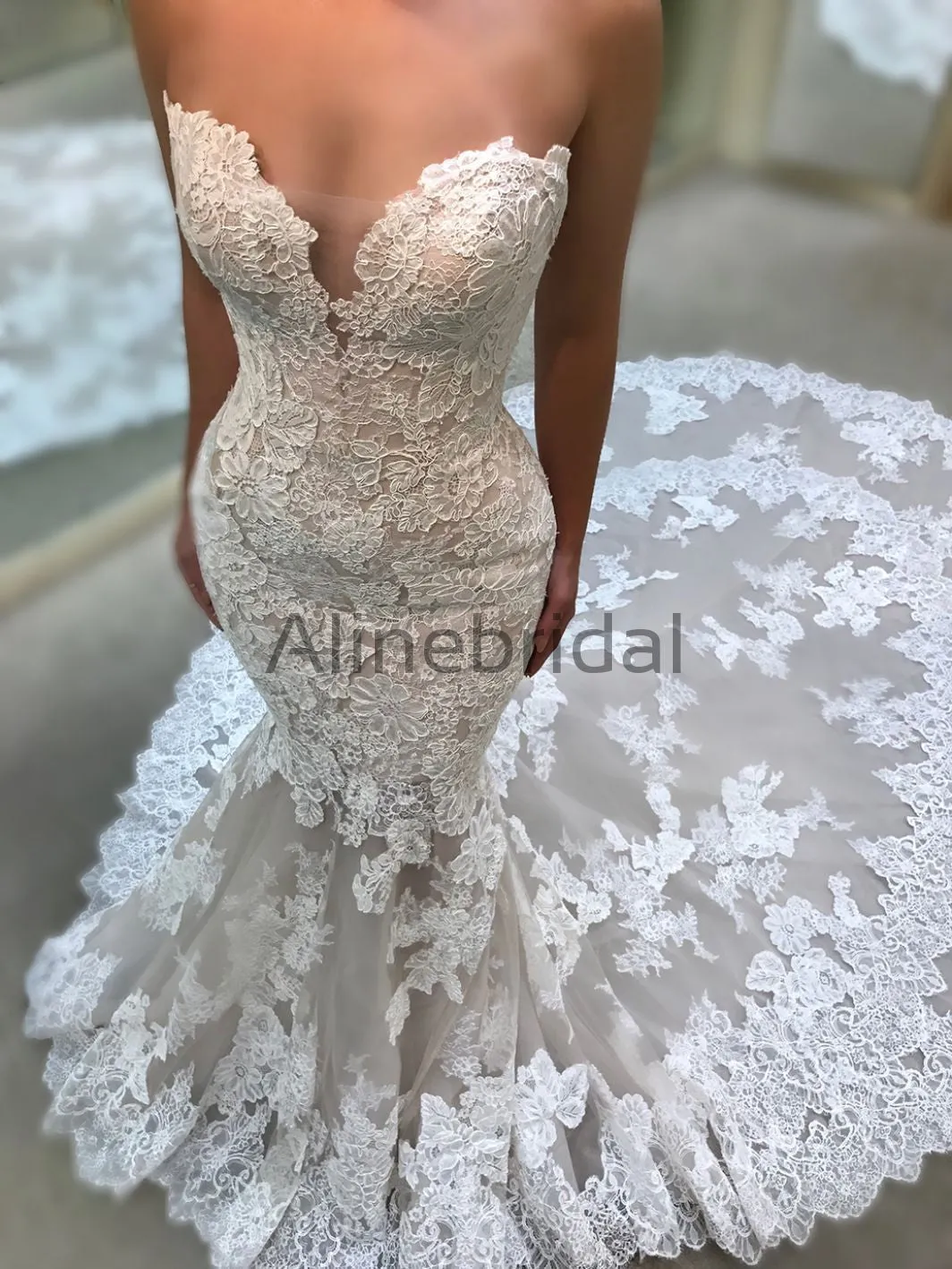 Vintage Strapless Lace Mermaid Train Elegant Wedding Dresses, AB1513