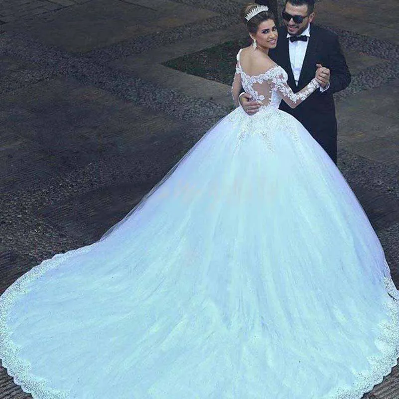 Vintage Sweep/Brush Train Applique Lace Long Sleeves Wedding Dresses