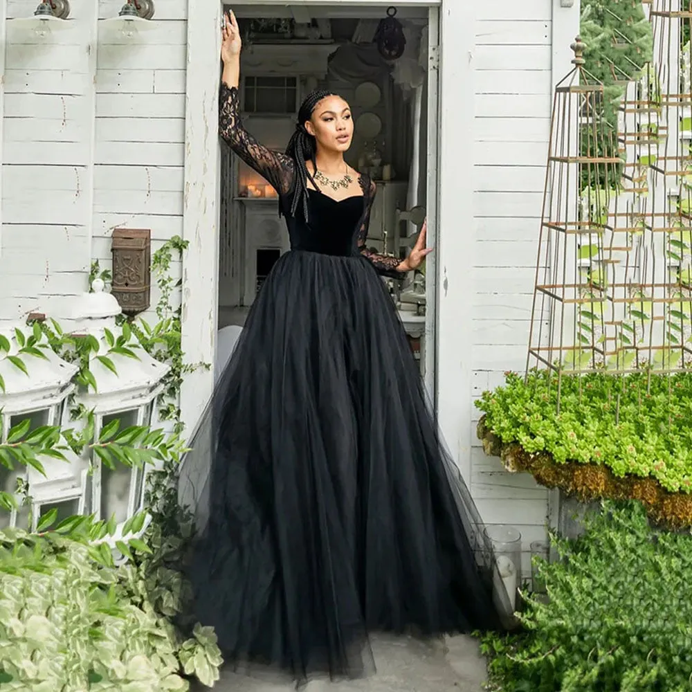 Wedding Dresses Velvet Long Sleeves Lace Vintage Bridal Gowns