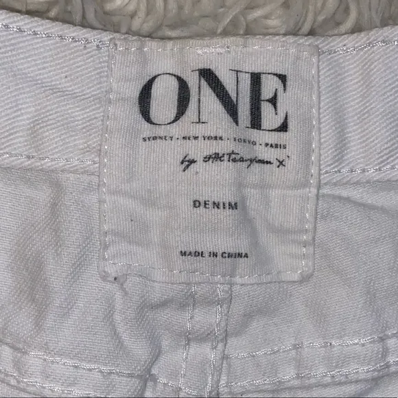 White One Teaspoon Distressed Bronzed Bandit Shorts