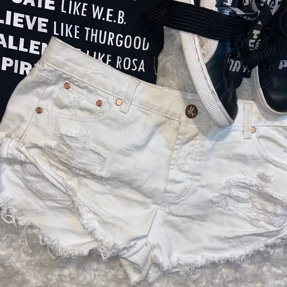 White One Teaspoon Distressed Bronzed Bandit Shorts