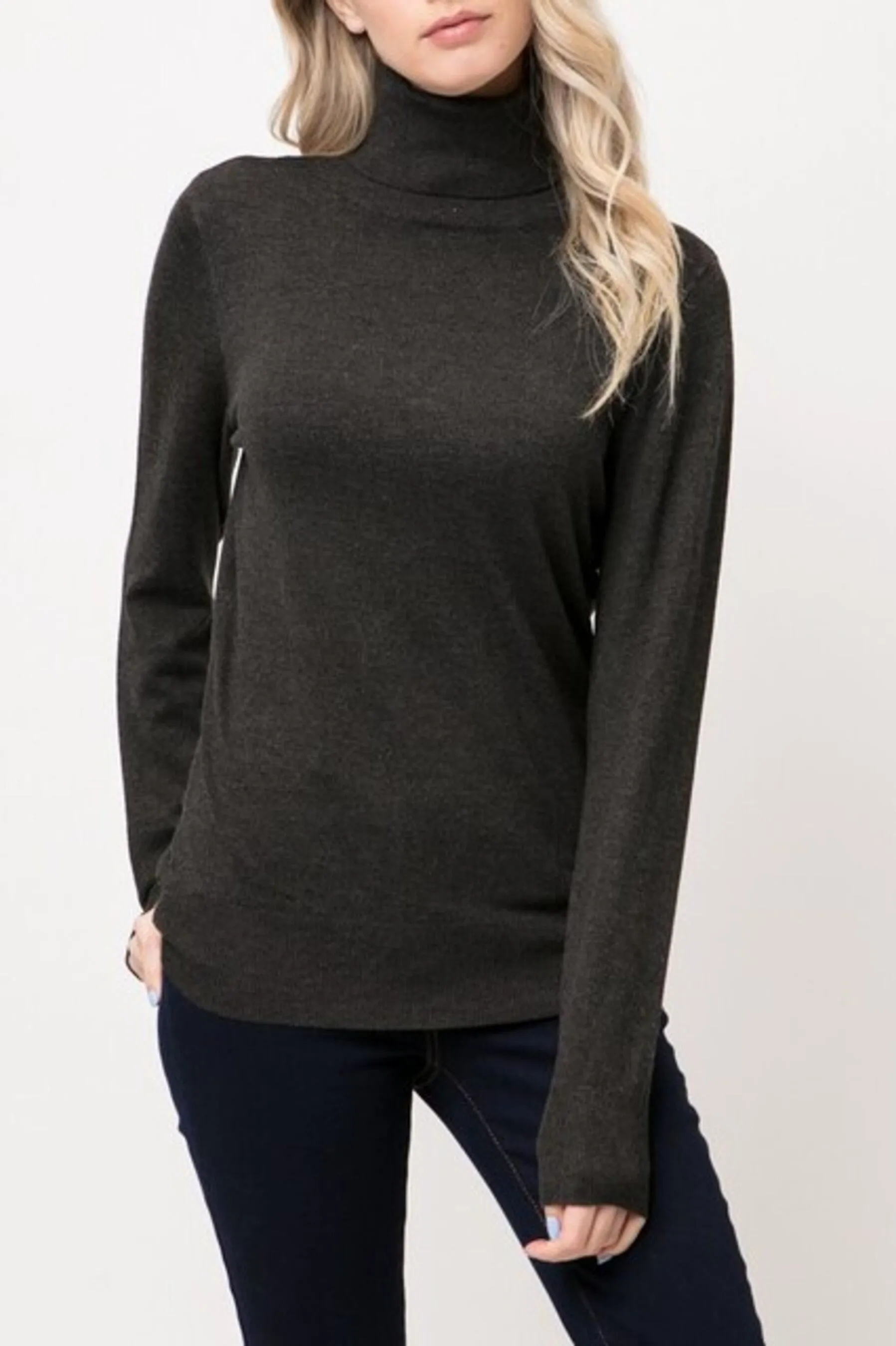 Women's Long Sleeve Turtleneck Semi Fitted Knitted Pullover Sweater Tops