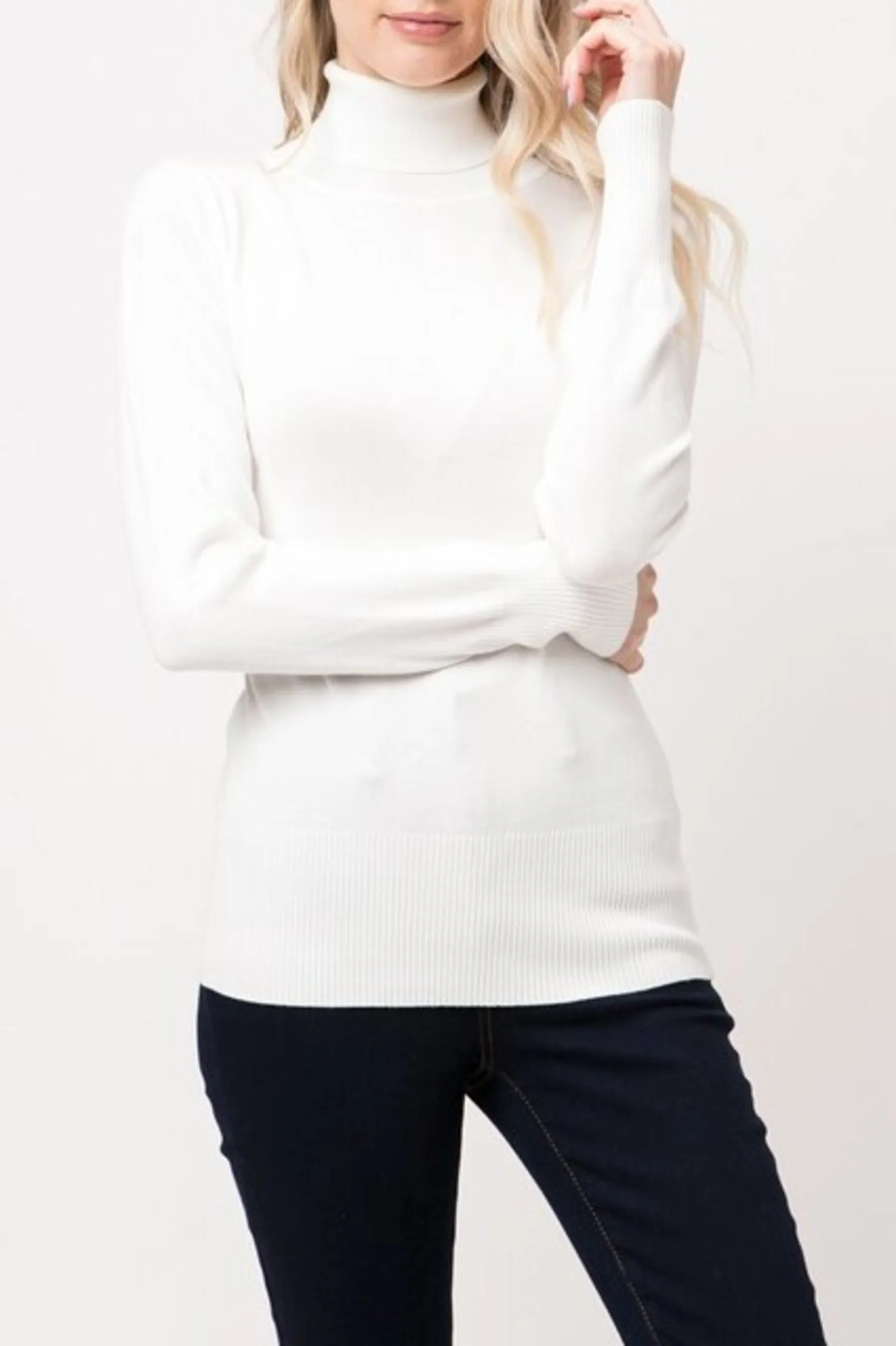 Women's Long Sleeve Turtleneck Semi Fitted Knitted Pullover Sweater Tops