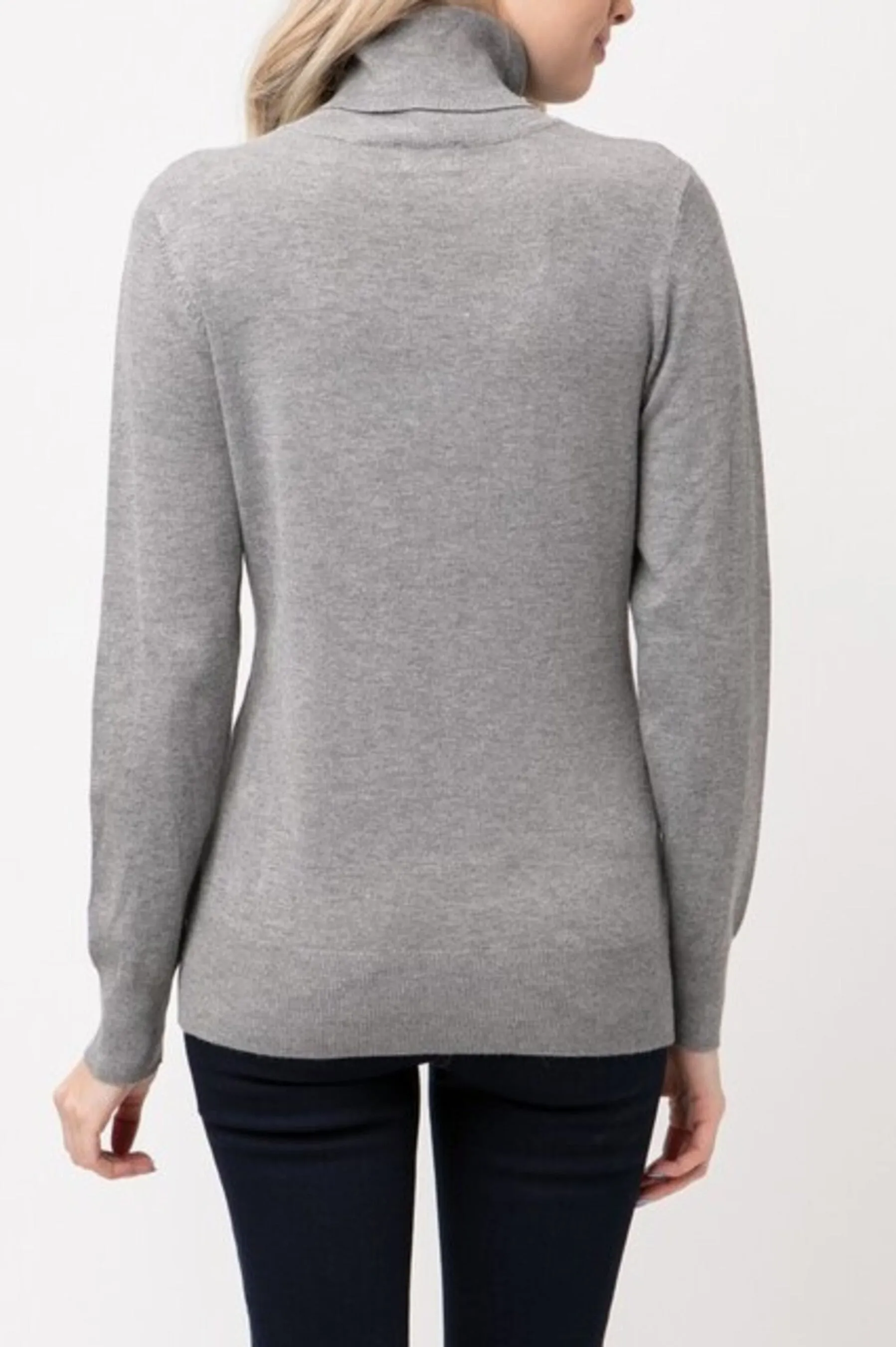 Women's Long Sleeve Turtleneck Semi Fitted Knitted Pullover Sweater Tops