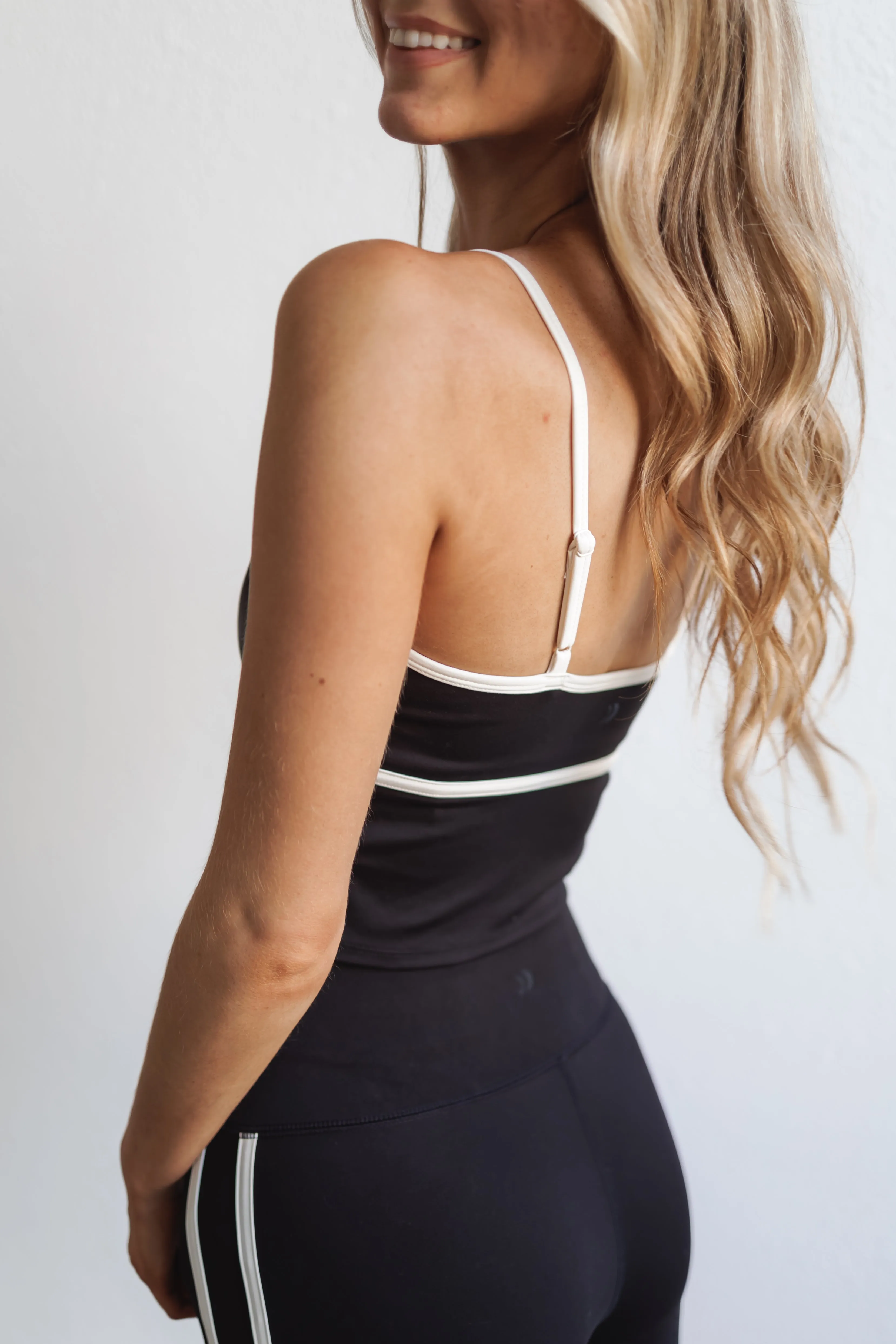 Z SUPPLY: High Contrast Tank-Black